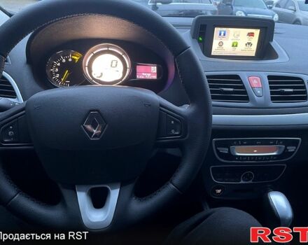 Сірий Рено Меган, об'ємом двигуна 2 л та пробігом 200 тис. км за 7200 $, фото 1 на Automoto.ua