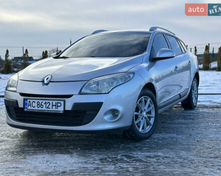 Сірий Рено Меган, об'ємом двигуна 1.46 л та пробігом 320 тис. км за 5900 $, фото 1 на Automoto.ua