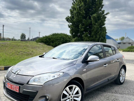 Сірий Рено Меган, об'ємом двигуна 1.6 л та пробігом 191 тис. км за 7500 $, фото 1 на Automoto.ua