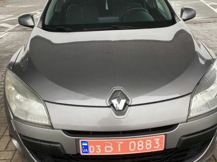 Серый Рено Меган, объемом двигателя 1.9 л и пробегом 247 тыс. км за 6114 $, фото 1 на Automoto.ua