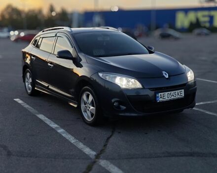 Сірий Рено Меган, об'ємом двигуна 1.5 л та пробігом 210 тис. км за 6900 $, фото 1 на Automoto.ua