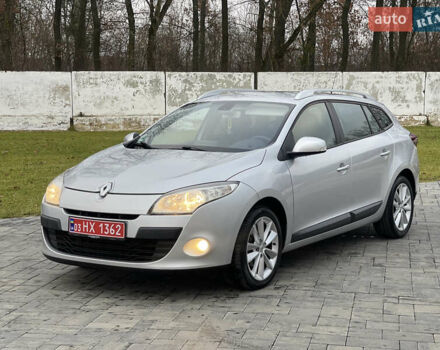 Серый Рено Меган, объемом двигателя 1.6 л и пробегом 225 тыс. км за 7700 $, фото 1 на Automoto.ua
