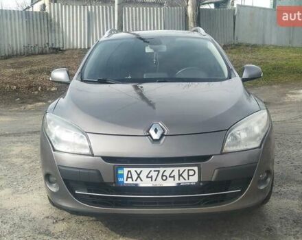 Серый Рено Меган, объемом двигателя 1.46 л и пробегом 210 тыс. км за 6800 $, фото 1 на Automoto.ua