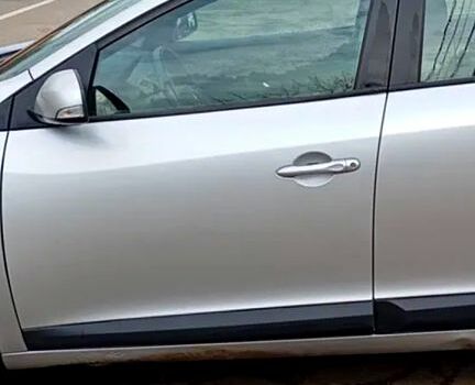 Сірий Рено Меган, об'ємом двигуна 1.6 л та пробігом 212 тис. км за 6600 $, фото 1 на Automoto.ua