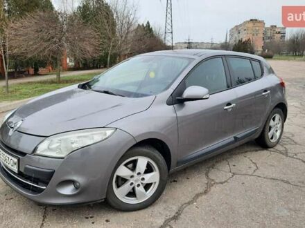 Серый Рено Меган, объемом двигателя 1.46 л и пробегом 225 тыс. км за 6650 $, фото 1 на Automoto.ua