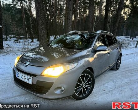 Серый Рено Меган, объемом двигателя 1.5 л и пробегом 240 тыс. км за 7300 $, фото 1 на Automoto.ua