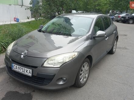 Сірий Рено Меган, об'ємом двигуна 1.87 л та пробігом 231 тис. км за 6800 $, фото 1 на Automoto.ua