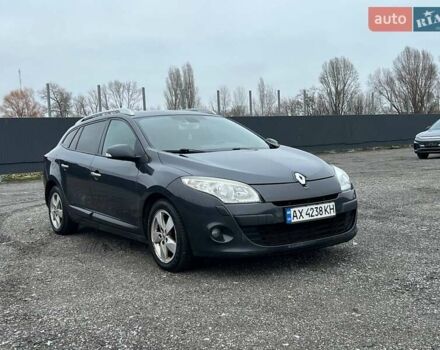 Серый Рено Меган, объемом двигателя 1.5 л и пробегом 269 тыс. км за 6000 $, фото 1 на Automoto.ua