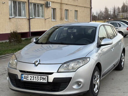 Серый Рено Меган, объемом двигателя 1.5 л и пробегом 274 тыс. км за 6500 $, фото 1 на Automoto.ua