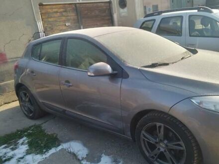 Сірий Рено Меган, об'ємом двигуна 1.6 л та пробігом 235 тис. км за 7150 $, фото 1 на Automoto.ua