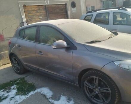 Серый Рено Меган, объемом двигателя 1.6 л и пробегом 235 тыс. км за 7150 $, фото 1 на Automoto.ua