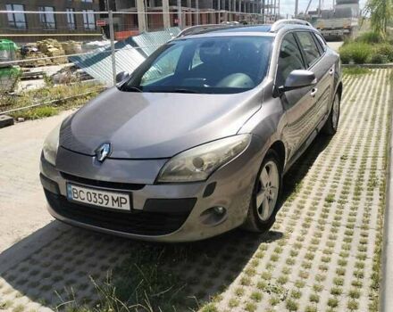 Сірий Рено Меган, об'ємом двигуна 1.46 л та пробігом 312 тис. км за 5300 $, фото 1 на Automoto.ua