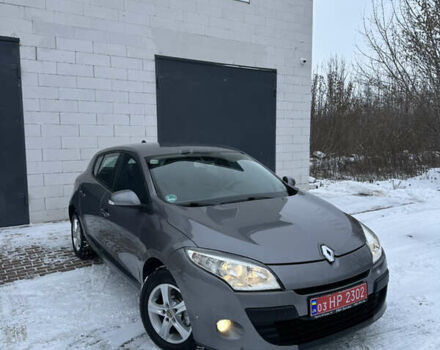 Серый Рено Меган, объемом двигателя 1.6 л и пробегом 148 тыс. км за 6850 $, фото 1 на Automoto.ua