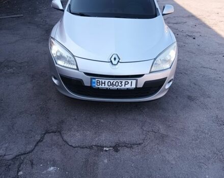 Сірий Рено Меган, об'ємом двигуна 1.6 л та пробігом 180 тис. км за 7500 $, фото 1 на Automoto.ua