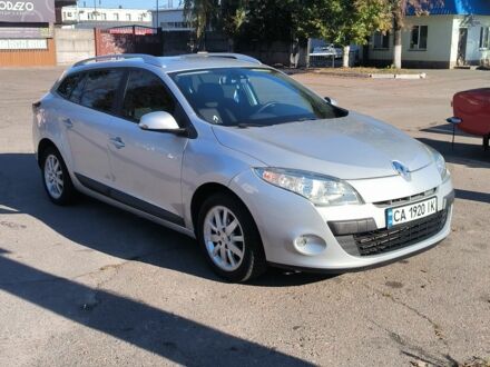 Серый Рено Меган, объемом двигателя 1.5 л и пробегом 390 тыс. км за 5100 $, фото 1 на Automoto.ua