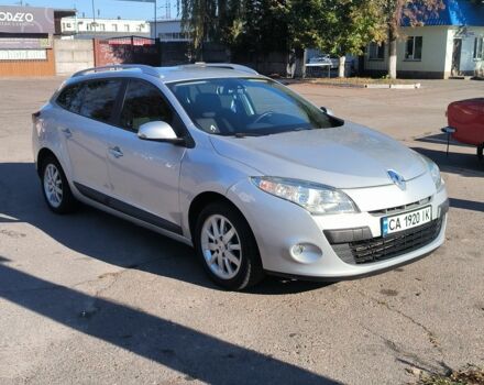 Серый Рено Меган, объемом двигателя 1.5 л и пробегом 390 тыс. км за 5100 $, фото 1 на Automoto.ua