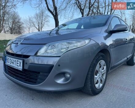 Серый Рено Меган, объемом двигателя 1.46 л и пробегом 267 тыс. км за 6100 $, фото 1 на Automoto.ua