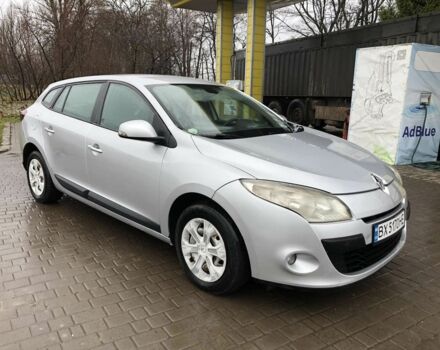 Серый Рено Меган, объемом двигателя 1.5 л и пробегом 260 тыс. км за 5600 $, фото 1 на Automoto.ua