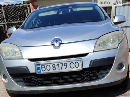 Рено Меган 2010 в Тернополе на Automoto.ua Серый Рено Меган, объемом двигателя 1.87 л и пробегом 300 тыс. км за 6300 $, фото 1 на Automoto.ua