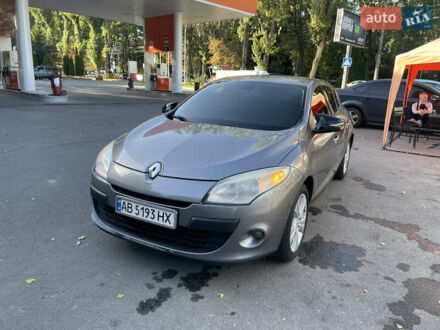 Сірий Рено Меган, об'ємом двигуна 1.4 л та пробігом 240 тис. км за 5850 $, фото 1 на Automoto.ua