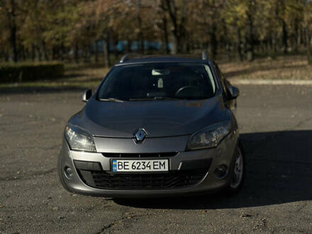 Серый Рено Меган, объемом двигателя 1.46 л и пробегом 270 тыс. км за 7750 $, фото 1 на Automoto.ua