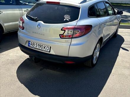 Рено Меган 2011 в Виннице на Automoto.ua Серый Рено Меган, объемом двигателя 1.5 л и пробегом 285 тыс. км за 6500 $, фото 1 на Automoto.ua