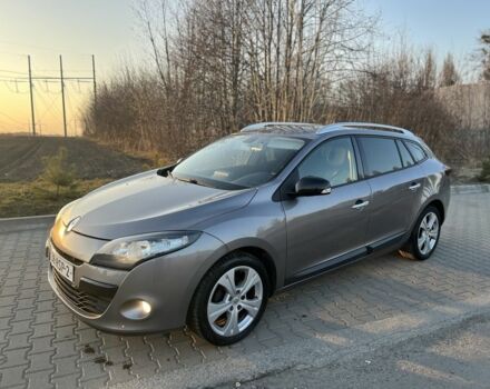 Серый Рено Меган, объемом двигателя 1.6 л и пробегом 194 тыс. км за 7000 $, фото 1 на Automoto.ua