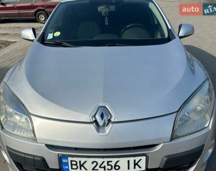 Серый Рено Меган, объемом двигателя 1.46 л и пробегом 290 тыс. км за 5800 $, фото 1 на Automoto.ua