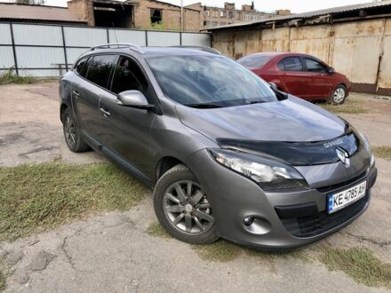Сірий Рено Меган, об'ємом двигуна 1.5 л та пробігом 250 тис. км за 6722 $, фото 1 на Automoto.ua