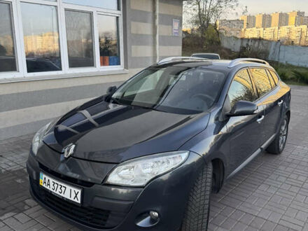 Сірий Рено Меган, об'ємом двигуна 1.5 л та пробігом 225 тис. км за 8000 $, фото 1 на Automoto.ua