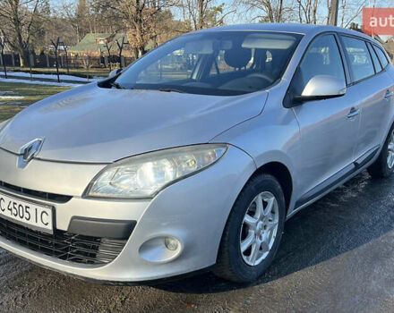 Сірий Рено Меган, об'ємом двигуна 1.46 л та пробігом 225 тис. км за 5999 $, фото 1 на Automoto.ua
