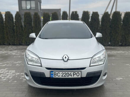 Серый Рено Меган, объемом двигателя 1.6 л и пробегом 188 тыс. км за 6700 $, фото 1 на Automoto.ua