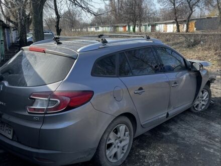 Сірий Рено Меган, об'ємом двигуна 1.5 л та пробігом 2 тис. км за 3000 $, фото 1 на Automoto.ua