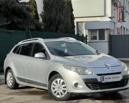 Серый Рено Меган, объемом двигателя 1.5 л и пробегом 230 тыс. км за 6999 $, фото 1 на Automoto.ua