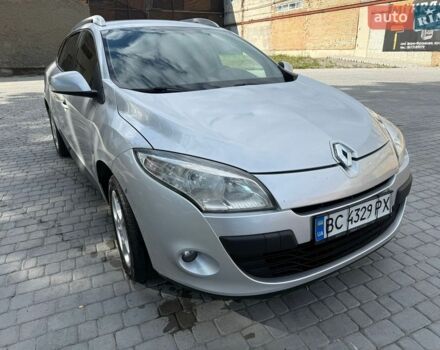Сірий Рено Меган, об'ємом двигуна 1.5 л та пробігом 350 тис. км за 5800 $, фото 1 на Automoto.ua