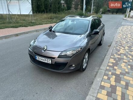 Серый Рено Меган, объемом двигателя 1.46 л и пробегом 330 тыс. км за 6200 $, фото 1 на Automoto.ua