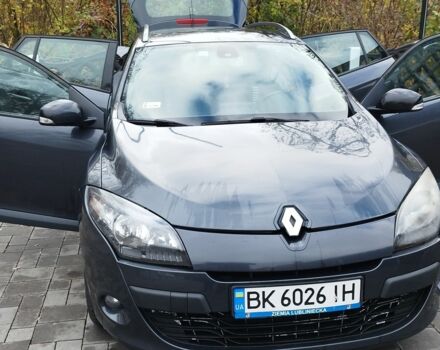 Сірий Рено Меган, об'ємом двигуна 1.5 л та пробігом 221 тис. км за 7200 $, фото 1 на Automoto.ua