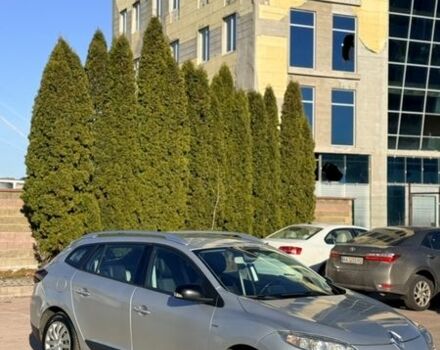 Сірий Рено Меган, об'ємом двигуна 1.5 л та пробігом 238 тис. км за 6900 $, фото 1 на Automoto.ua