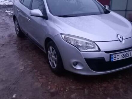 Серый Рено Меган, объемом двигателя 1.5 л и пробегом 216 тыс. км за 5500 $, фото 1 на Automoto.ua