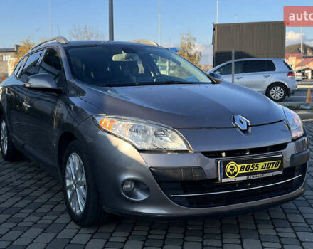 Серый Рено Меган, объемом двигателя 1.46 л и пробегом 208 тыс. км за 7800 $, фото 1 на Automoto.ua