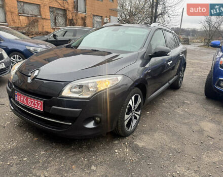 Сірий Рено Меган, об'ємом двигуна 1.46 л та пробігом 199 тис. км за 8299 $, фото 1 на Automoto.ua