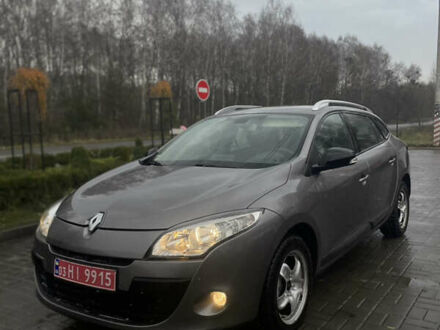 Сірий Рено Меган, об'ємом двигуна 1.5 л та пробігом 184 тис. км за 7100 $, фото 1 на Automoto.ua