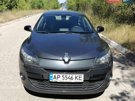 Серый Рено Меган, объемом двигателя 1.46 л и пробегом 190 тыс. км за 7200 $, фото 1 на Automoto.ua