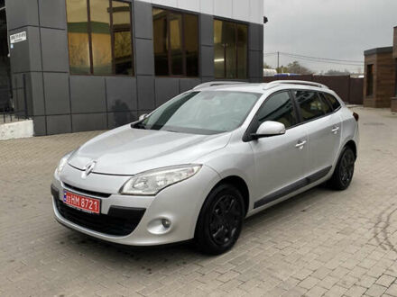 Серый Рено Меган, объемом двигателя 1.5 л и пробегом 277 тыс. км за 6999 $, фото 1 на Automoto.ua