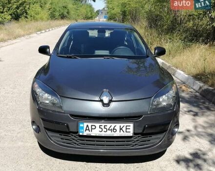 Серый Рено Меган, объемом двигателя 1.46 л и пробегом 190 тыс. км за 7200 $, фото 1 на Automoto.ua