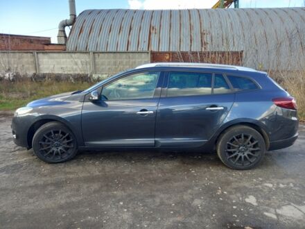 Серый Рено Меган, объемом двигателя 1.6 л и пробегом 216 тыс. км за 7500 $, фото 1 на Automoto.ua