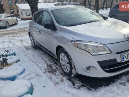 Сірий Рено Меган, об'ємом двигуна 1.5 л та пробігом 220 тис. км за 8500 $, фото 1 на Automoto.ua