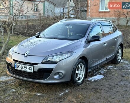 Серый Рено Меган, объемом двигателя 1.46 л и пробегом 206 тыс. км за 7200 $, фото 1 на Automoto.ua