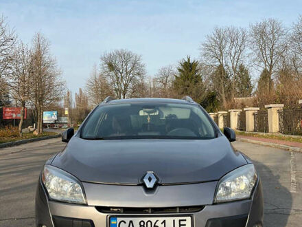 Серый Рено Меган, объемом двигателя 1.46 л и пробегом 203 тыс. км за 7400 $, фото 1 на Automoto.ua