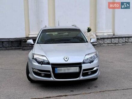 Рено Меган 2011 в Желтых Водах на Automoto.ua Серый Рено Меган, объемом двигателя 1.5 л и пробегом 178 тыс. км за 7500 $, фото 1 на Automoto.ua
